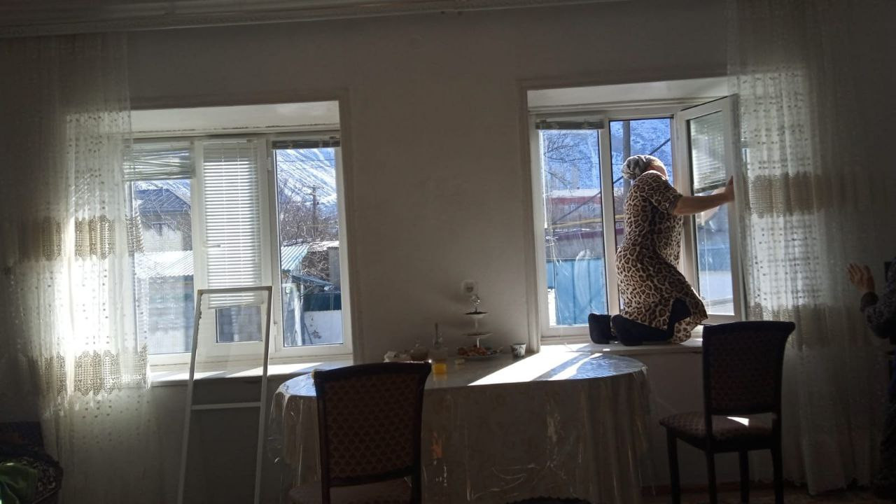 Оказание социально бытовых услуг.